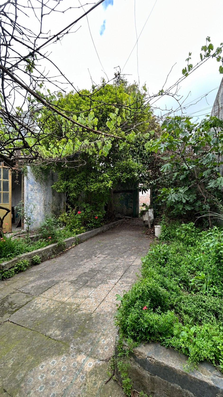 Venta Casa En Jacinto Vera Para Reciclar 5 Dormitorios